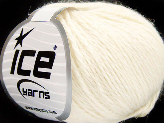 Lot of 8 Skeins ICE NEBBIA WOOL (54% Wool 3% Viscose) Hand Knitting Yarn Cream