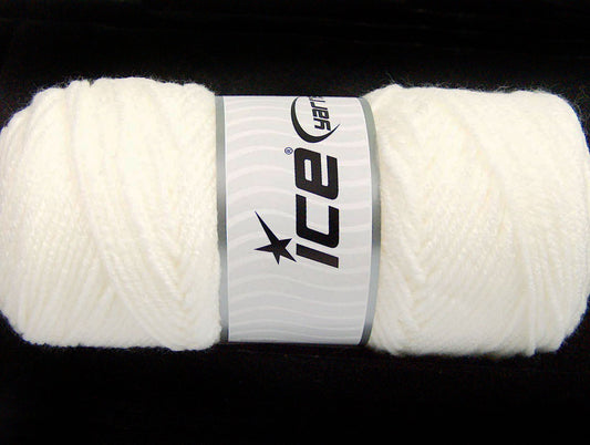 Lot of 4 x 100gr Skeins ICE SAVER 100 Hand Knitting Yarn White
