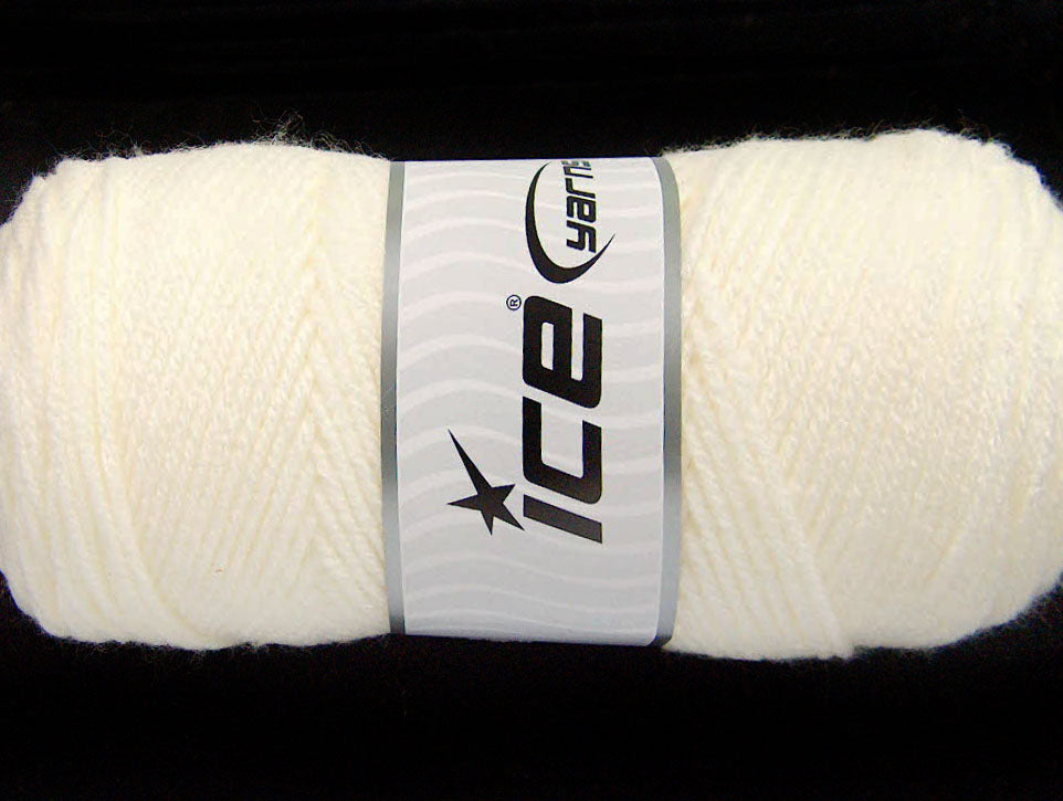 Lot of 4 x 100gr Skeins Ice Yarns SAVER 100 Hand Knitting Yarn Ecru