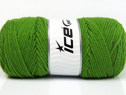Lot of 4 x 100gr Skeins Ice Yarns SAVER 100 Hand Knitting Yarn Green