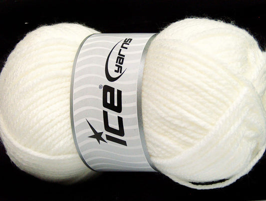 Lot of 4 x 100gr Skeins ICE Bulky ATLAS Hand Knitting Yarn White