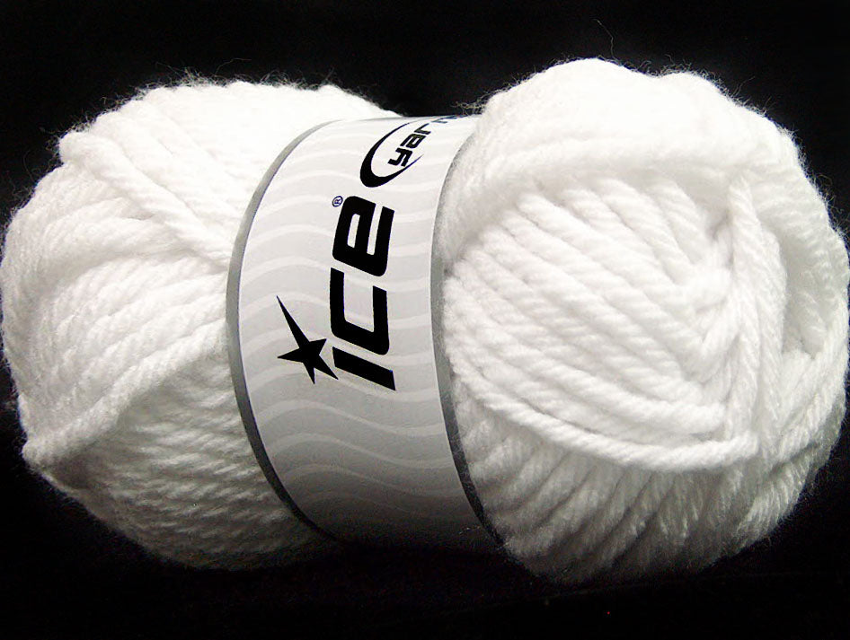 Lot of 4 x 100gr Skeins Ice Yarns ATLAS SUPERBULKY Hand Knitting Yarn White