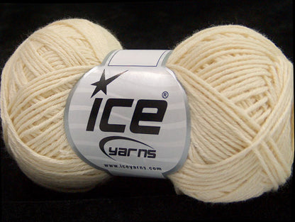 Lot of 8 Skeins ICE SALE LUXURY-PREMIUM (50% Organic Wool 50% Organic Cotton) Yarn Cream