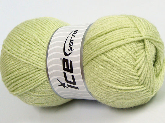 Lot of 4 x 100gr Skeins Ice Yarns CLASSIC DK Hand Knitting Yarn Light Green