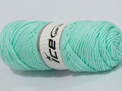 Lot of 4 x 100gr Skeins Ice Yarns SALE PLAIN Hand Knitting Yarn Mint Green