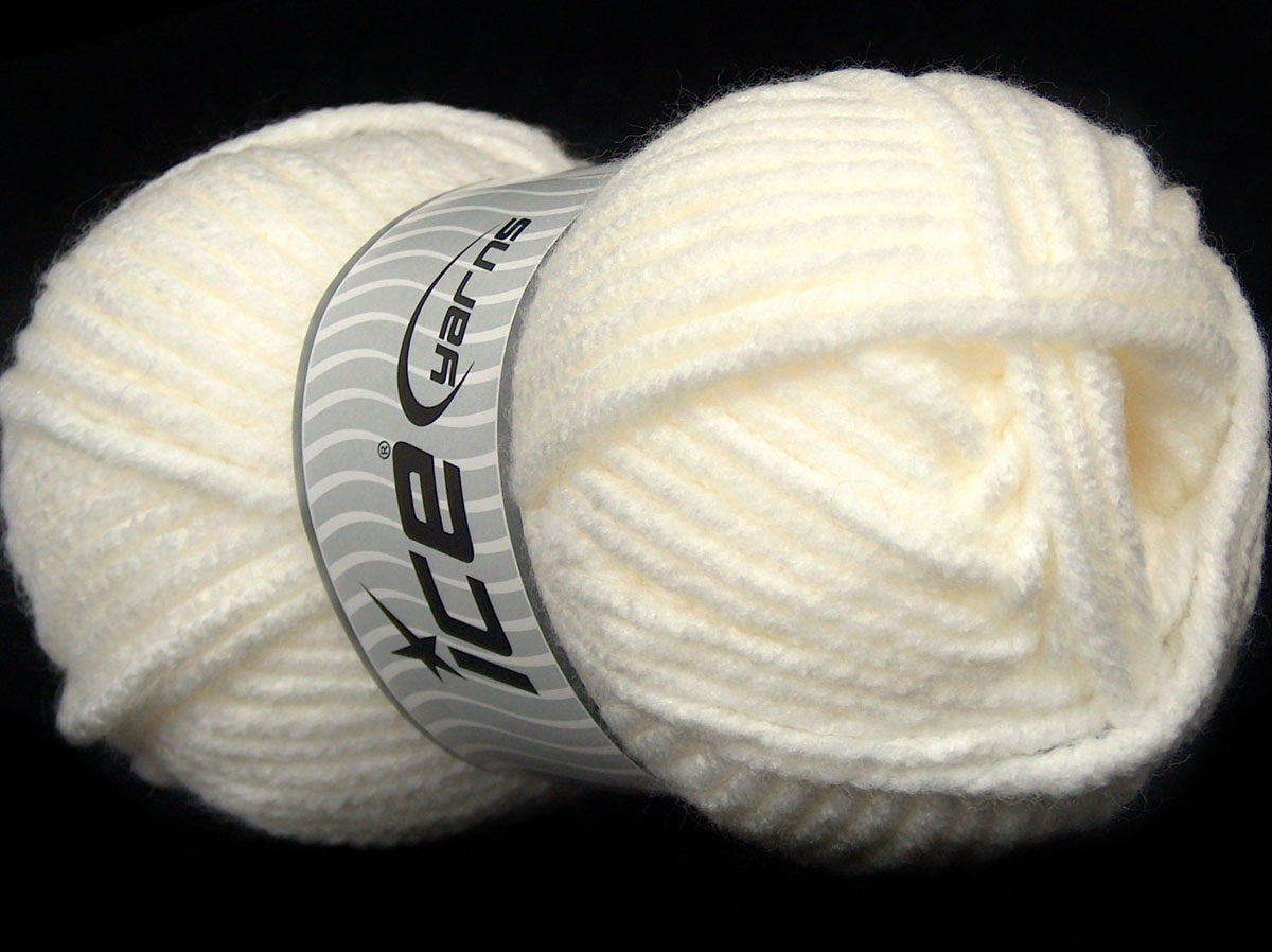 Lot of 2 x 200gr Skeins Ice Yarns SALE PLAIN Hand Knitting Yarn White