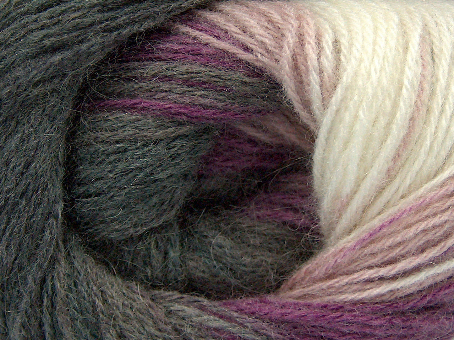 Batik angora