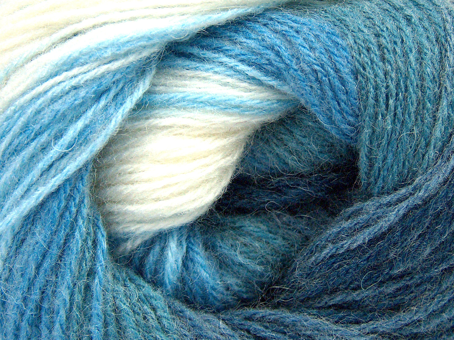 Batik angora