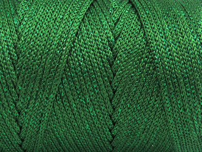 Macramé volumineux et scintillant