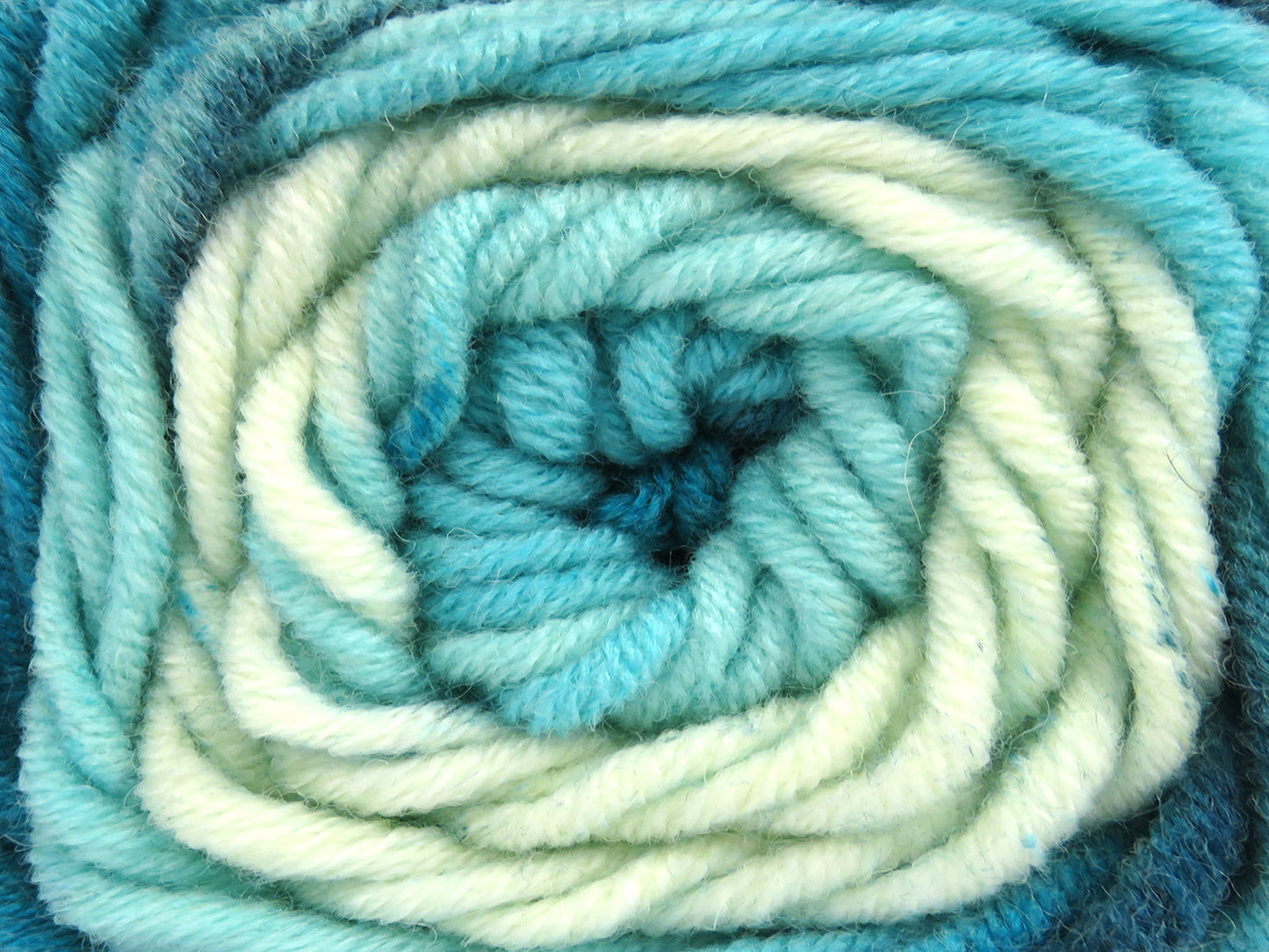Batik en laine super volumineuse