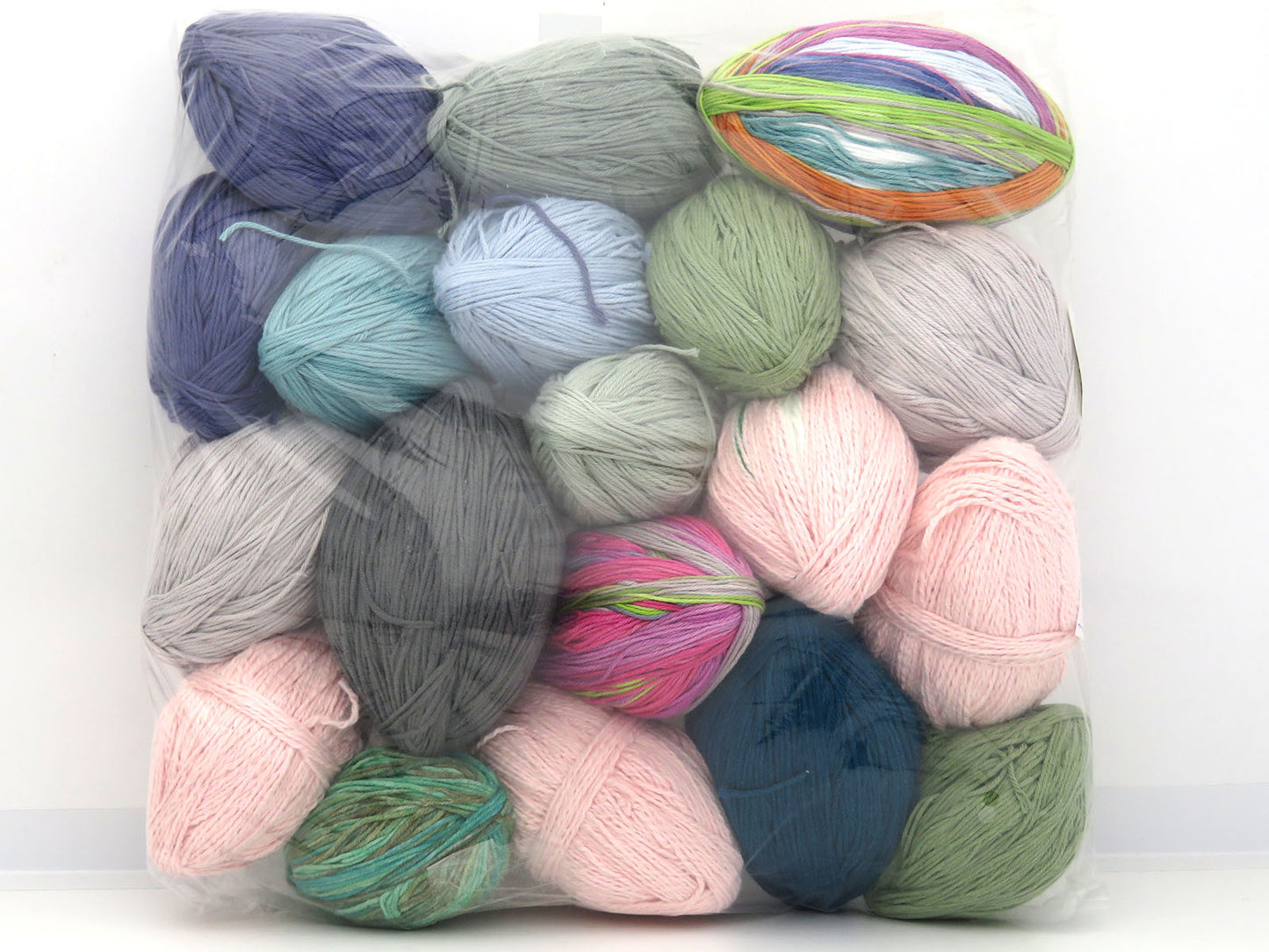 Mixed Lot Multicolor Leftover Summer Yarns fnt2-84363