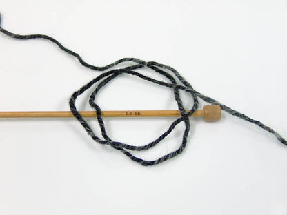 Fantasia Black, Grey, White Sku:fnt2-61012