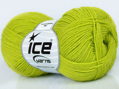 SockenWolle Uni Pistachio Green fnt2-74047