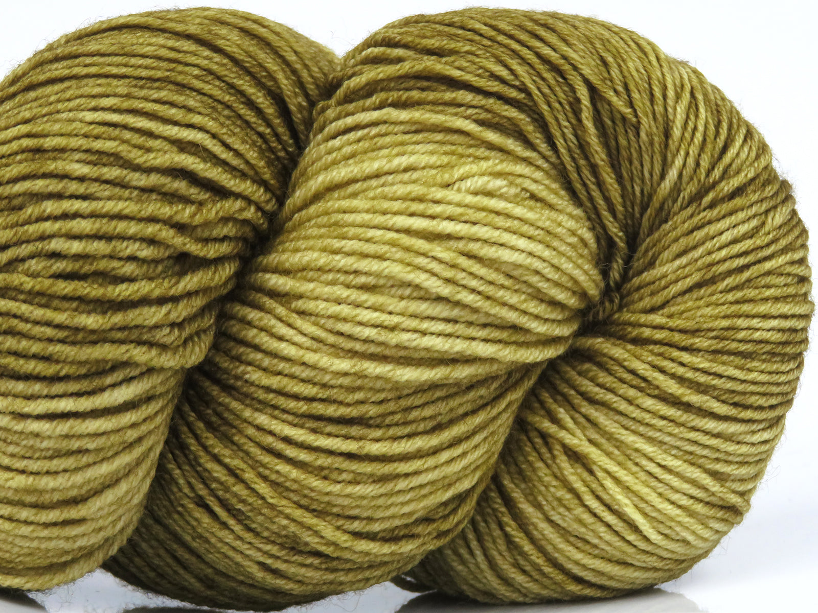 Hand Dyed Merino Extrafine Golden Olive fnt2-77602