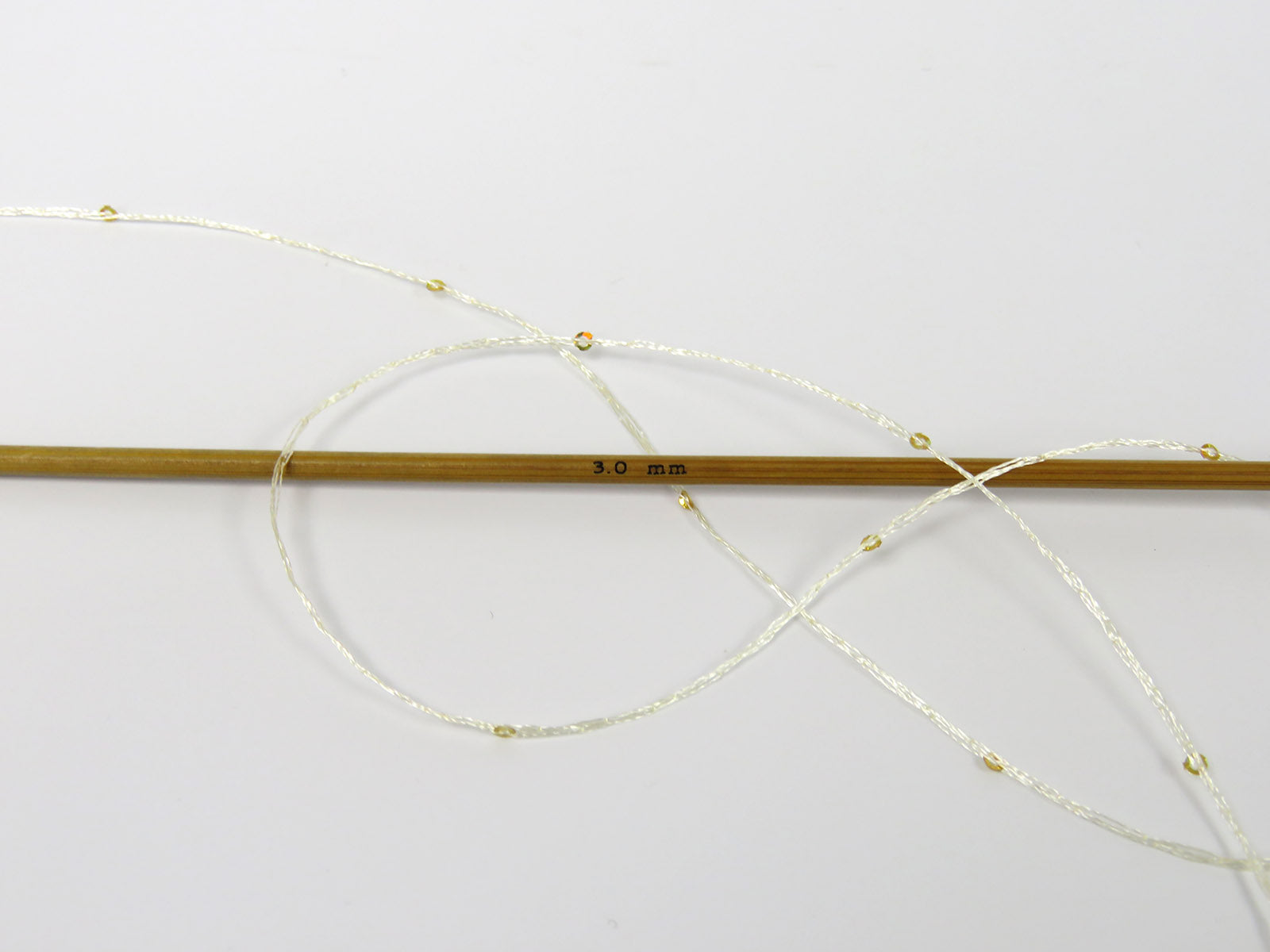 Petite Paillette Light Cream fnt2-80720