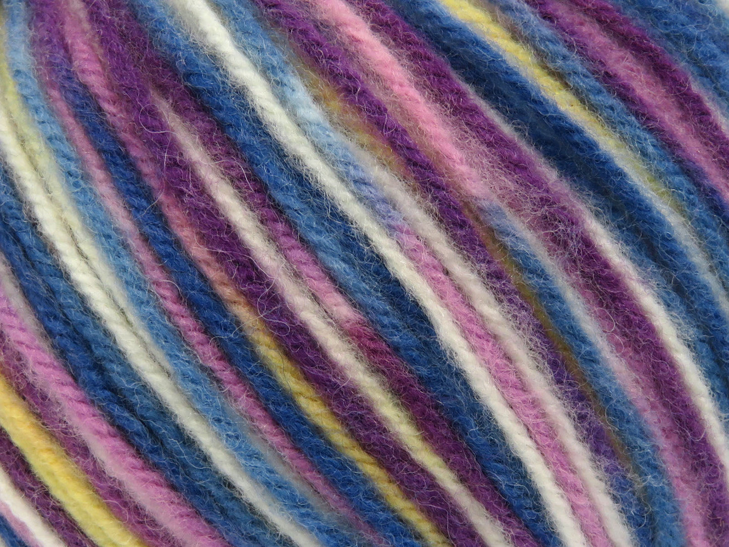 Laine peignée multicolore