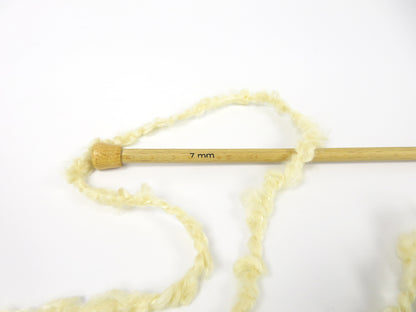 Cloudy Dark Cream fnt2-82940