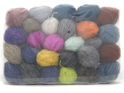 Leftover Winter Yarns Mixed Lot fnt2-84377