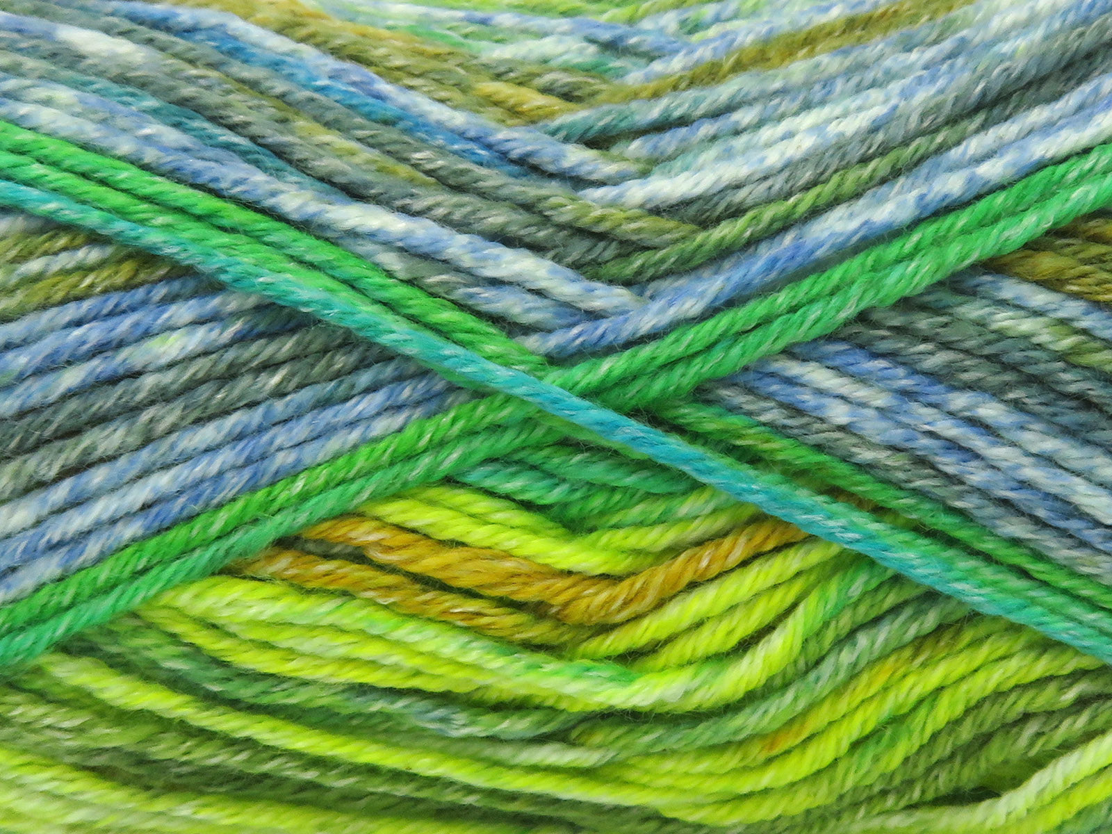 Cottonac Spray Blue Shades, Green Shades fnt2-84635